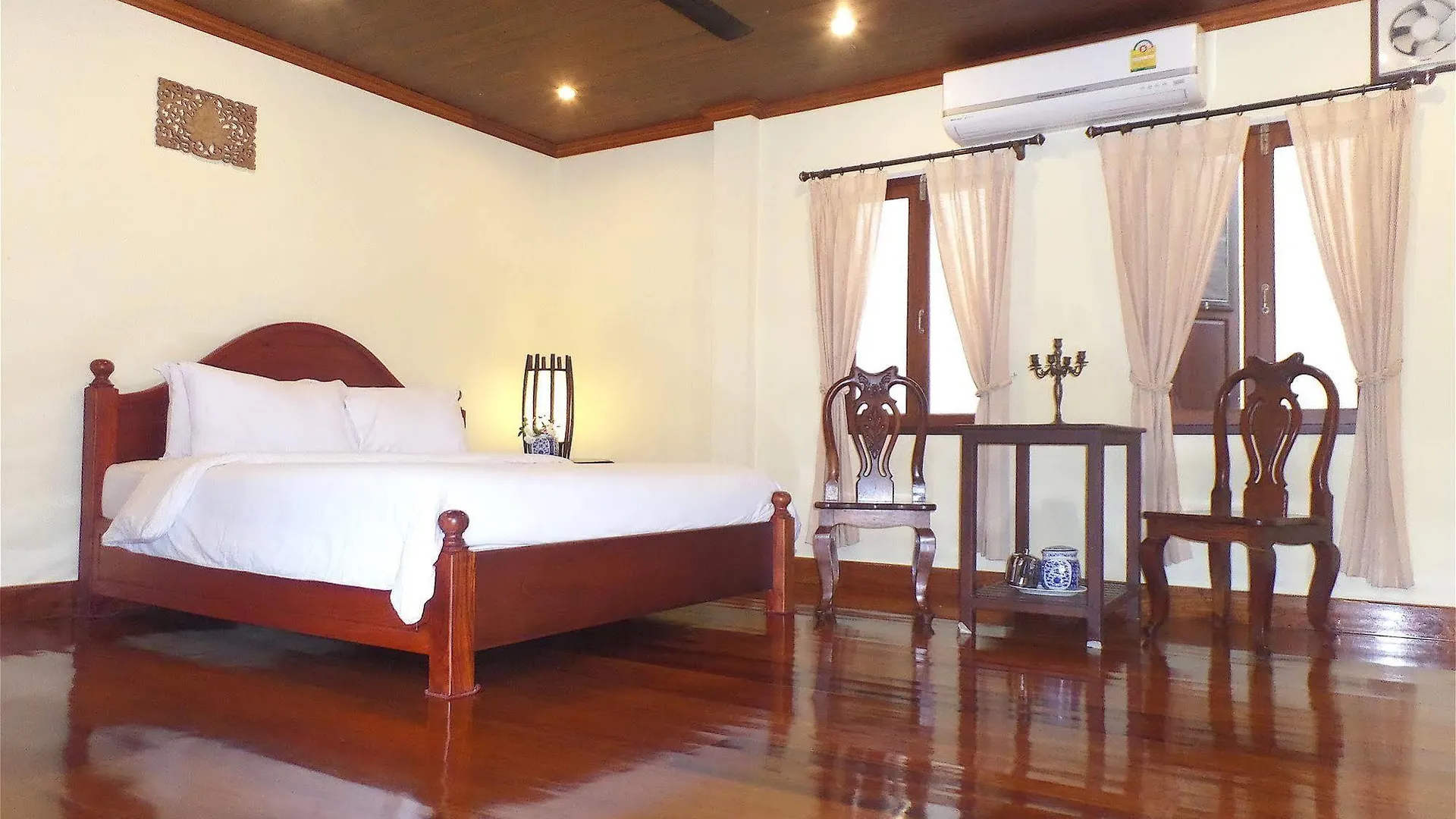 Peninsula Villas Λουάνγκ Πραμπάνγκ Ξενοδοχείο